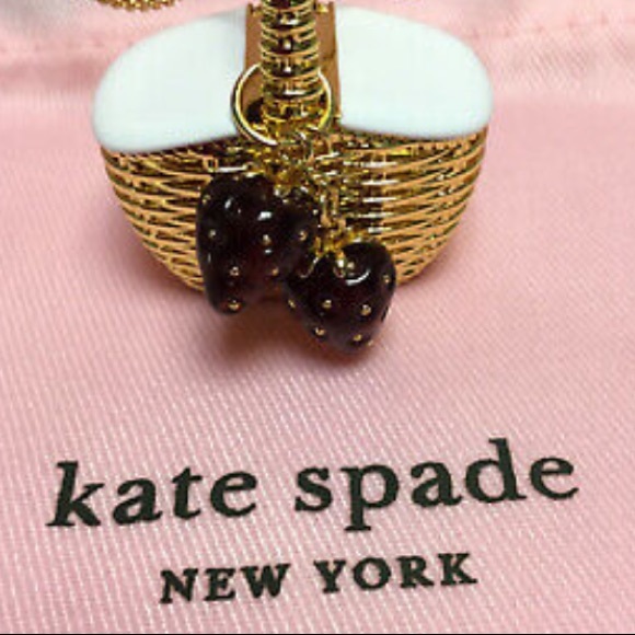 New Kate spade picnic basket pendant - Picture 12 of 17